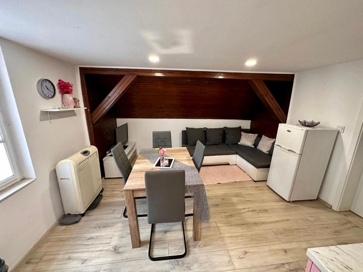 Apartman Rose Záhřeb Exteriér fotografie